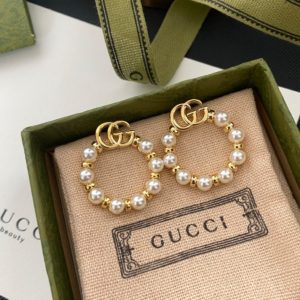 Aretes GG Circulo con perla y balines