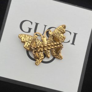 Anillo GG Mariposa con Zirconia de colores