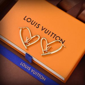Aretes Corazon LV