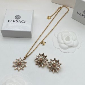Set Versace Flor Cristal Rosa - Cadena y Aretes