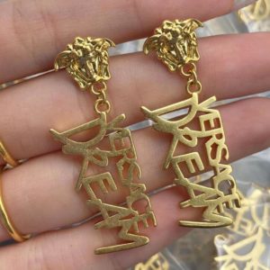 Aretes modelo Versace Dream